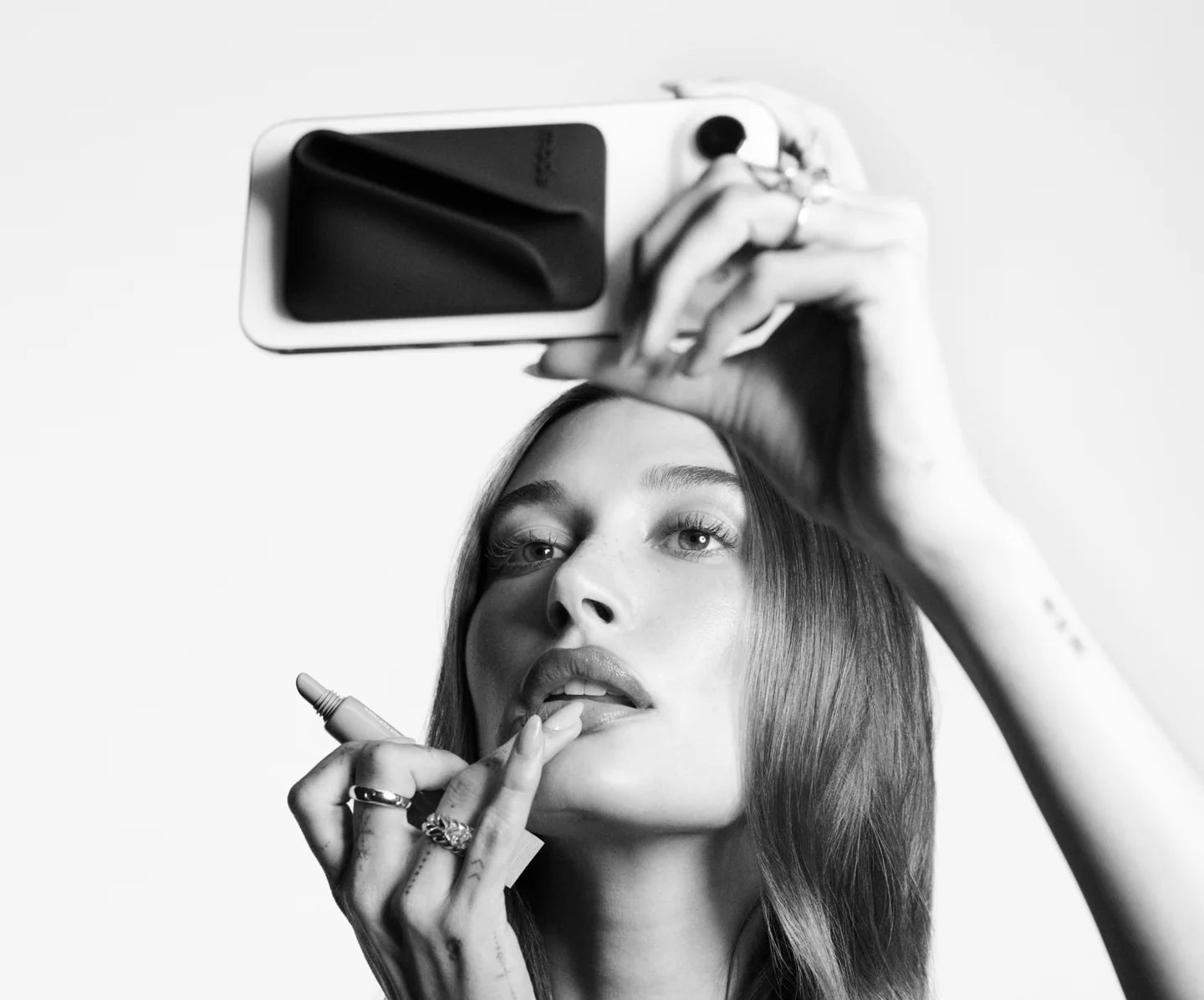 Rhode snap on lip case Blanco (Incluye Lip tint de tu elecccion)